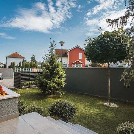 Apartman*** Apartment Varazdin Ngoại thất bức ảnh